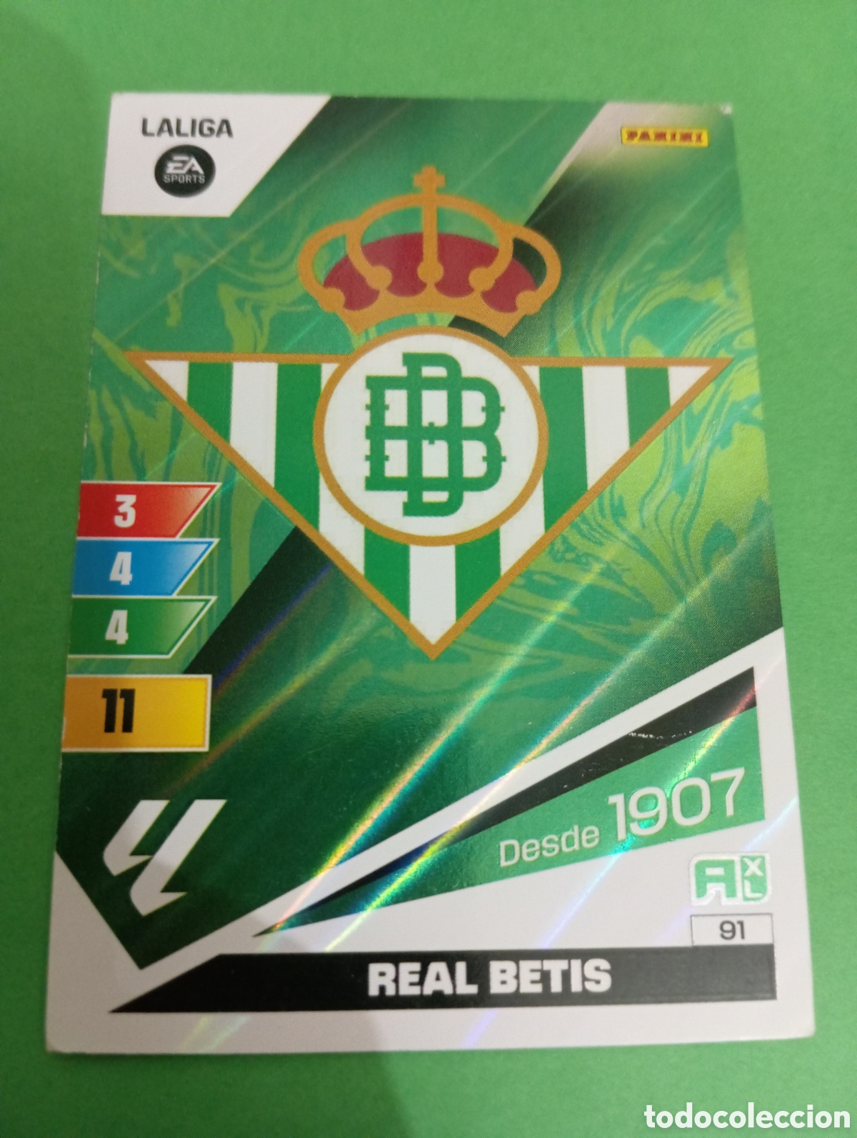 Trading cards: Escudo del Betis n&deg;91 / PANINI ADRENALYN XL LA LIGA 2023/2024