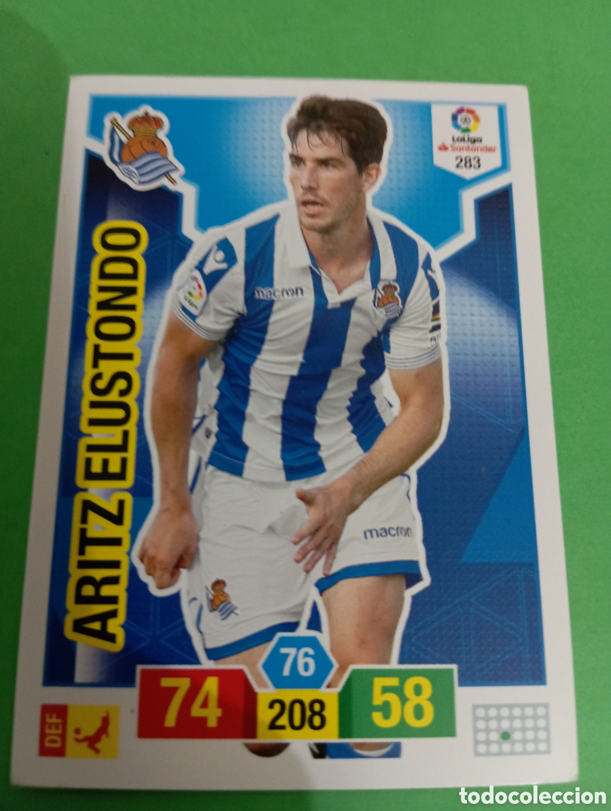 Trading cards: Aritz Elustondo Real Sociedad n&deg;283 / PANINI ADRENALYN XL LA LIGA 2018/2019