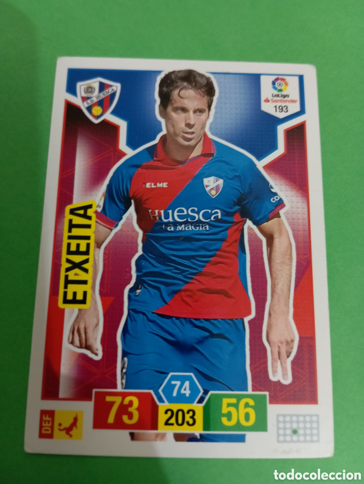 Trading cards: Etxeita Huesca n&deg;193 / PANINI ADRENALYN XL LA LIGA 2018/2019