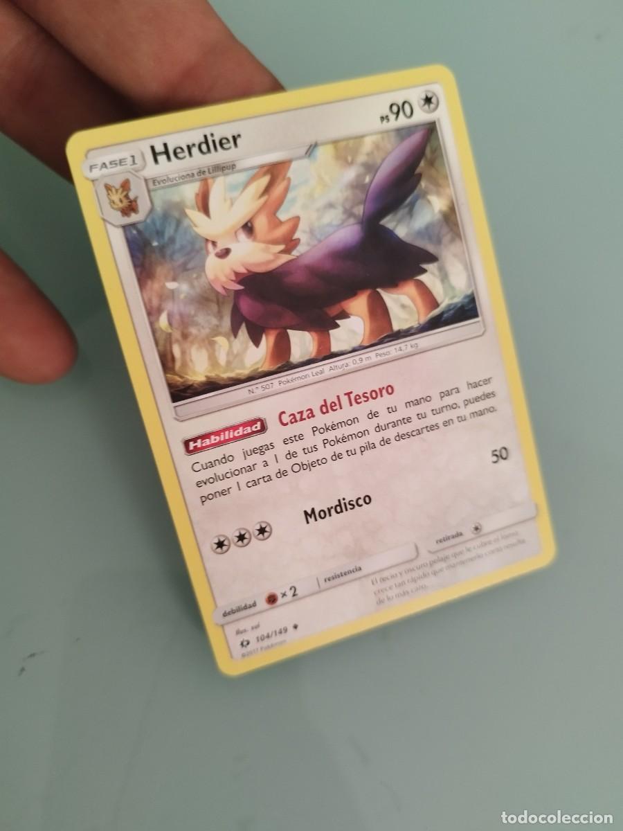 Trading cards: Pokemon Trading Card/Carta. Herdier (104/149) de la expansi&oacute;n Sol y Luna del a&ntilde;o 2017.