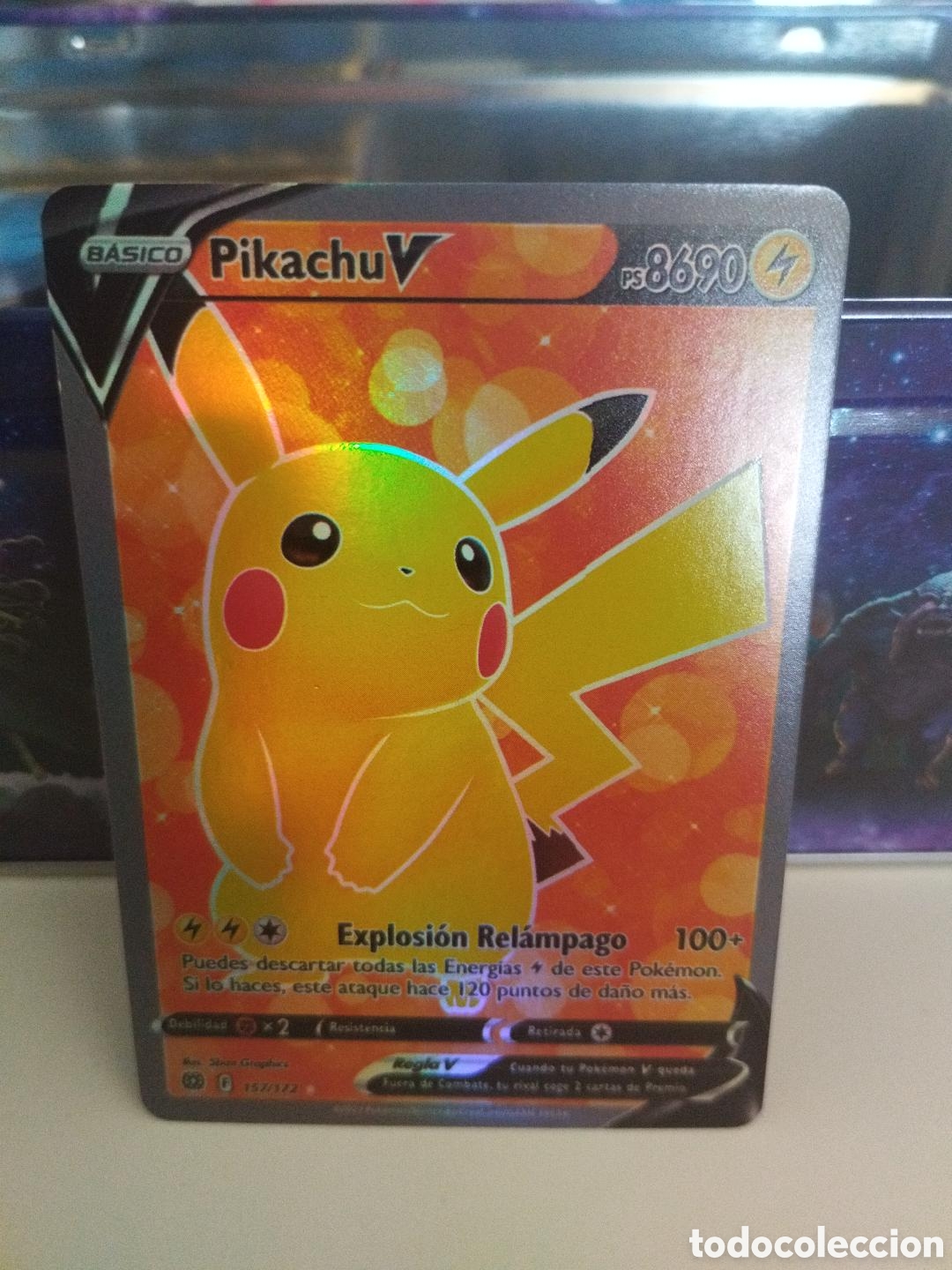 Trading cards: Pikachu V 157/172 pokemon
