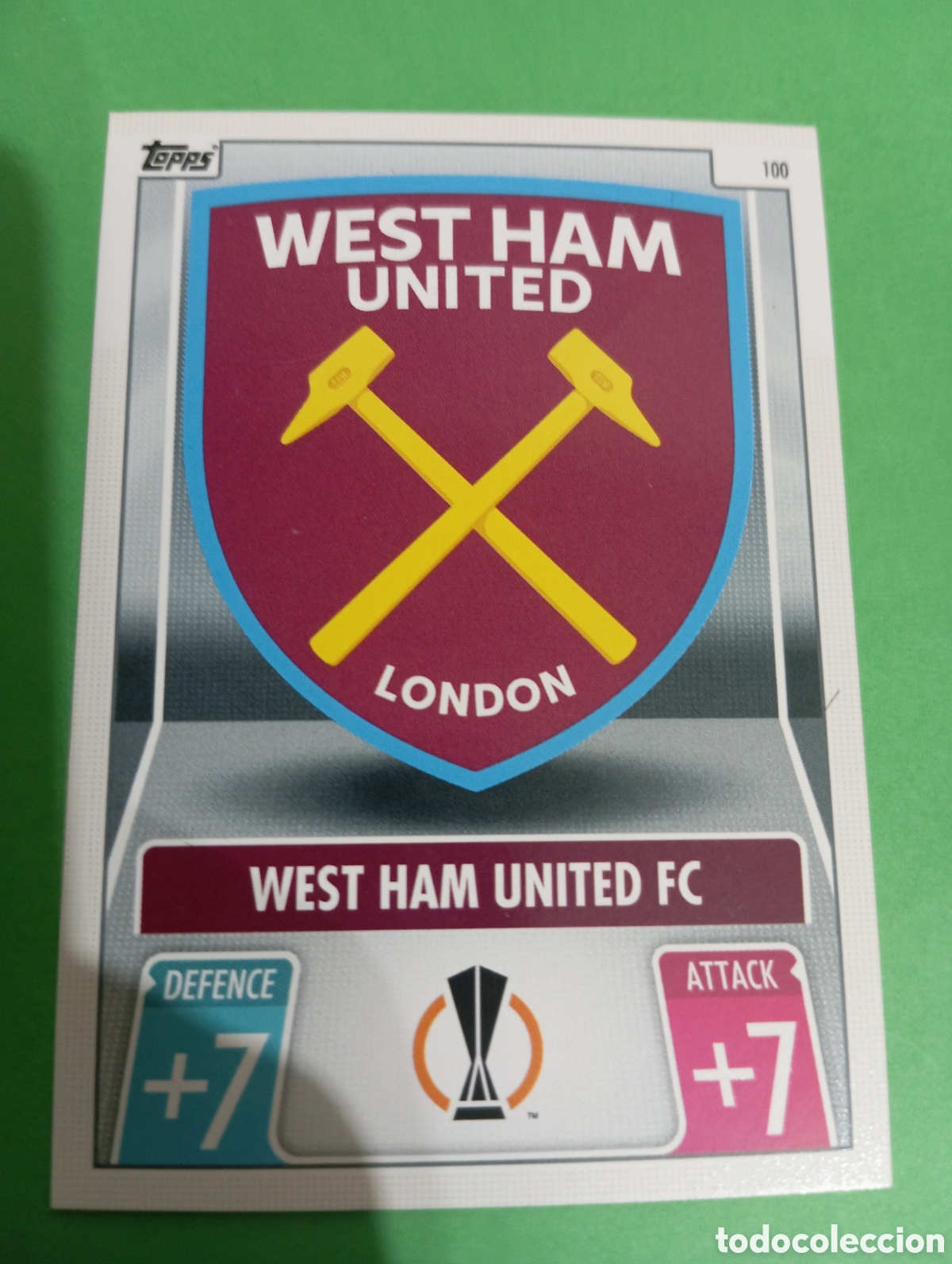 Trading cards: Escudo del West Ham United n&deg;100 / TOPPS MATCH ATTAX 2021/2022