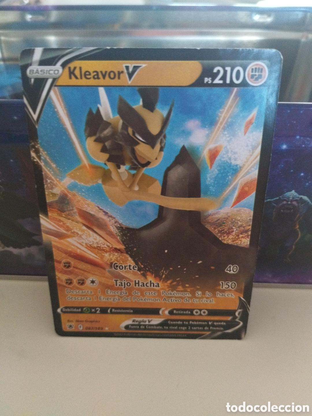 Trading cards: Kleavor V resplandor astral