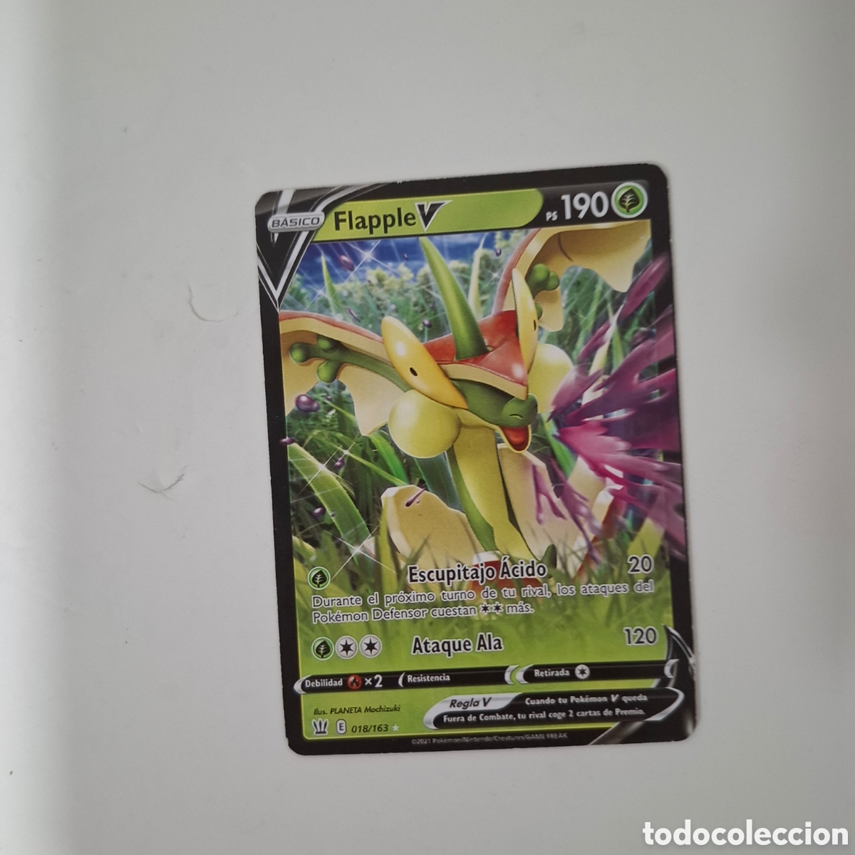 Trading cards: CARTA POKEMON CARD FLAPPLE V
