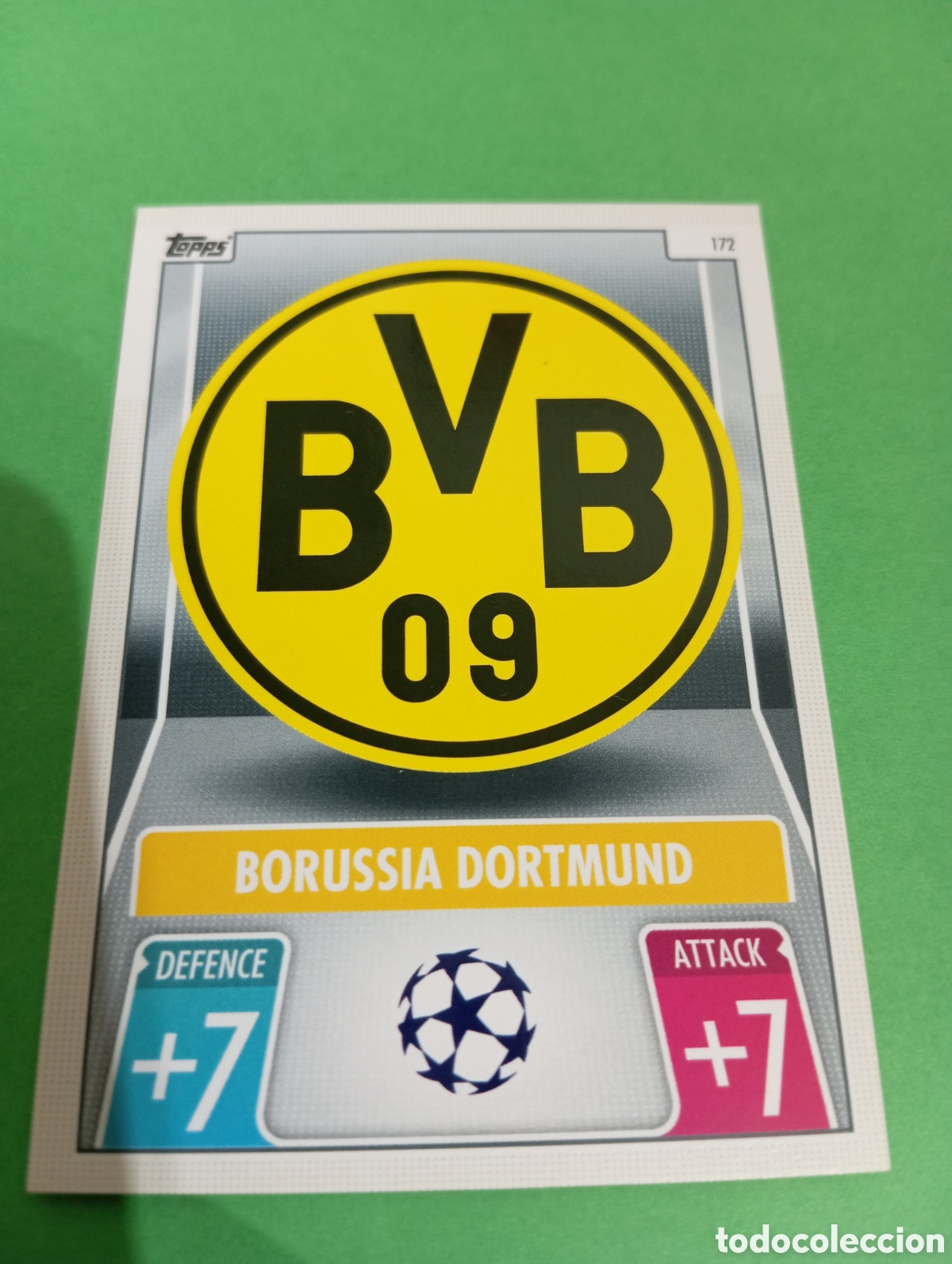 Trading cards: Escudo del Borussia Dortmund n&deg;172 / TOPPS MATCH ATTAX 2021/2022