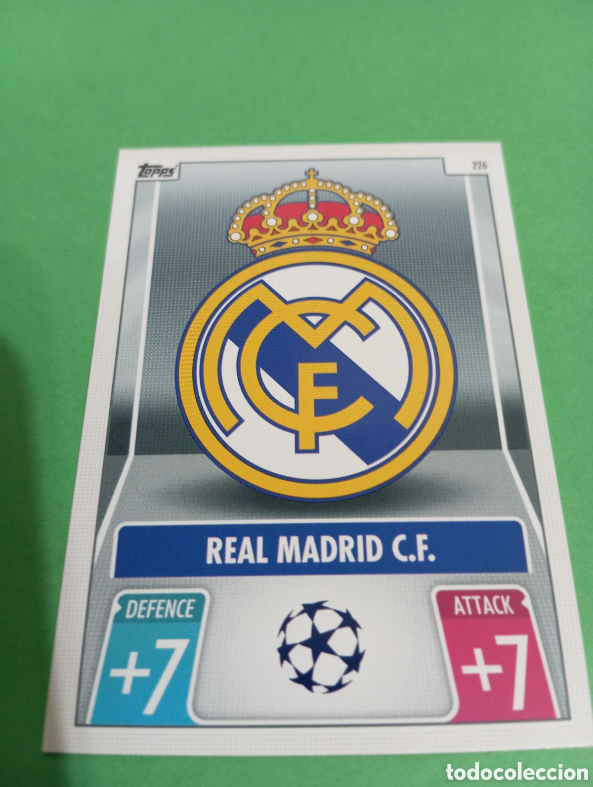 Trading cards: Escudo del Real Madrid n&deg;226 / TOPPS MATCH ATTAX 2021/2022