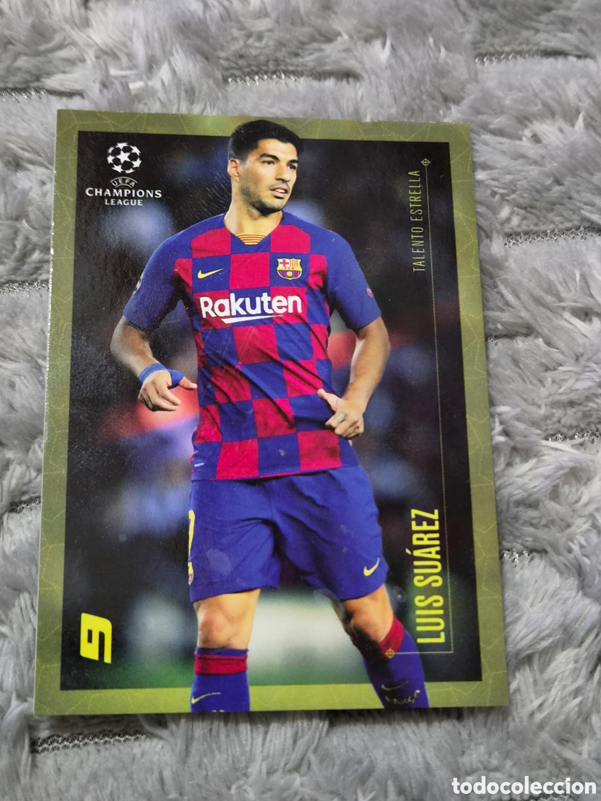 Trading cards: LUIS SU&Aacute;REZ, BARCELONA TOPPS TALENTO ESTRELLA UEFA CHAMPIONS LEAGUE DISE&Ntilde;ADO POR LIONEL MESSI 2020