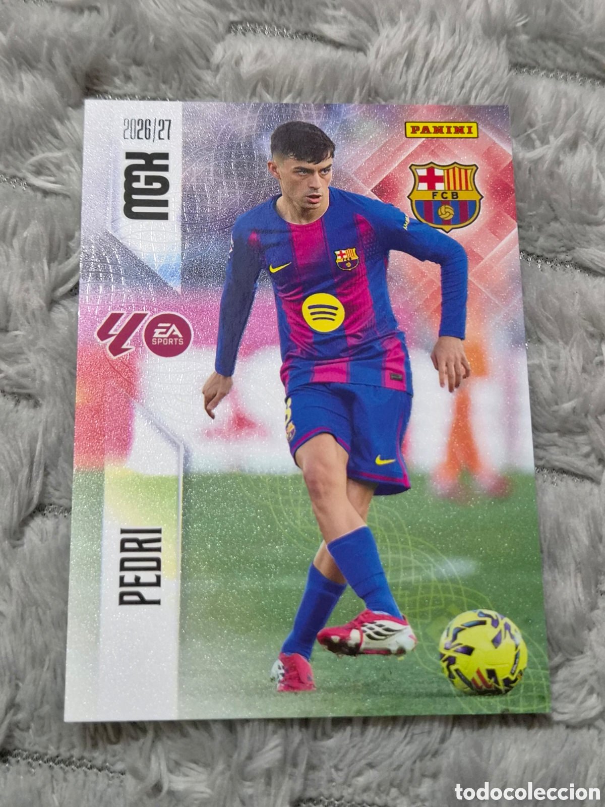Trading cards: 85 - PEDRI, BARCELONA MEGACRACKS 2026 2027
