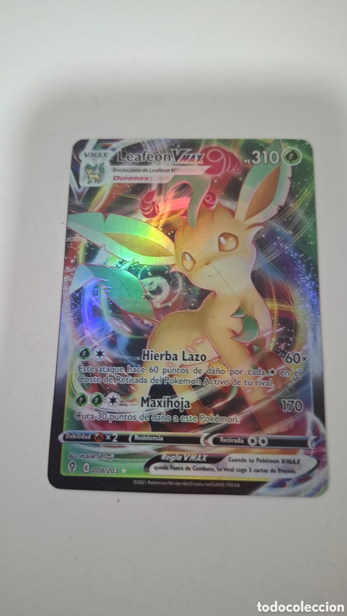 Trading cards: CARTA POKEMON CARD LEAFEON VMAX