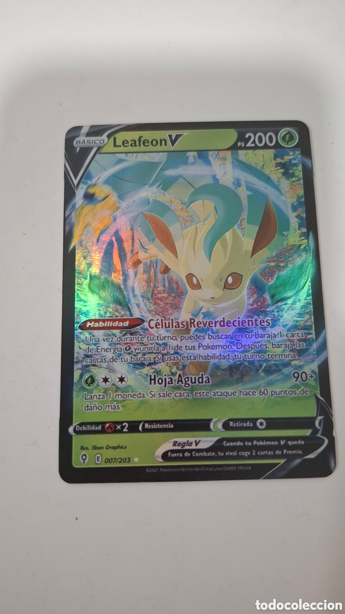 Trading cards: CARTA POKEMON CARD LEAFEON V