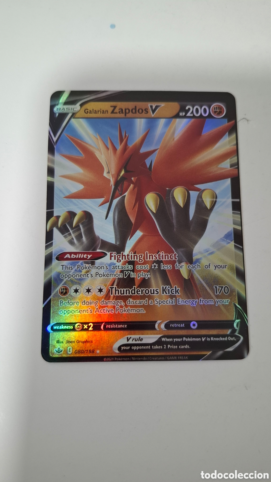 Trading Cards: CARTA POKEMON CARD ZAPDOS V