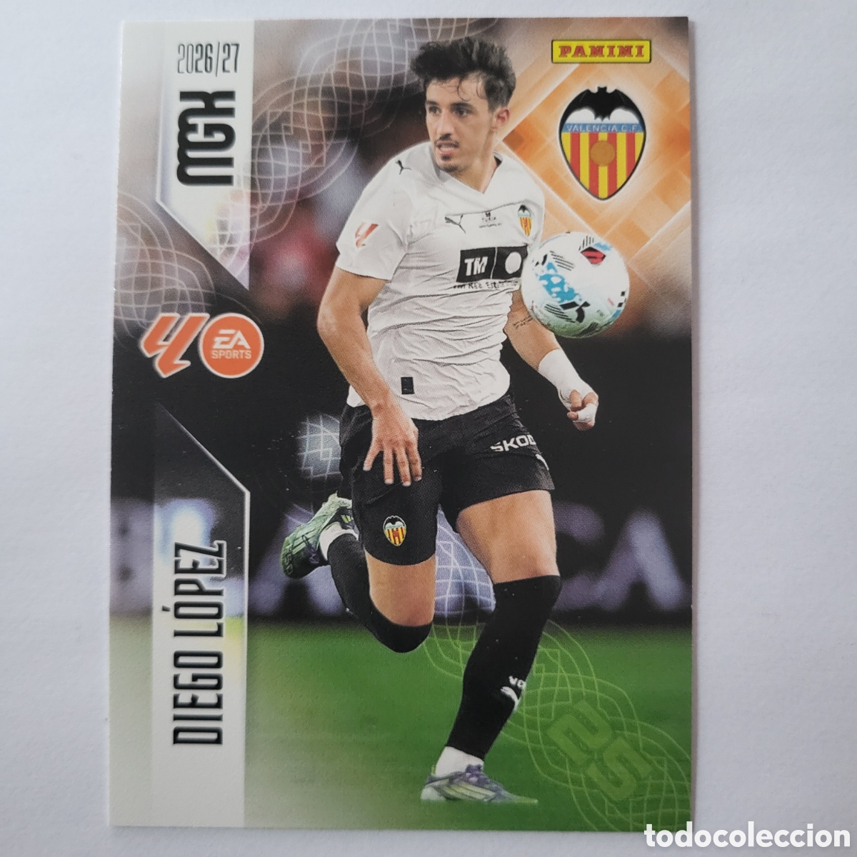 Trading cards: 359 Diego L&oacute;pez Megacracks 2026