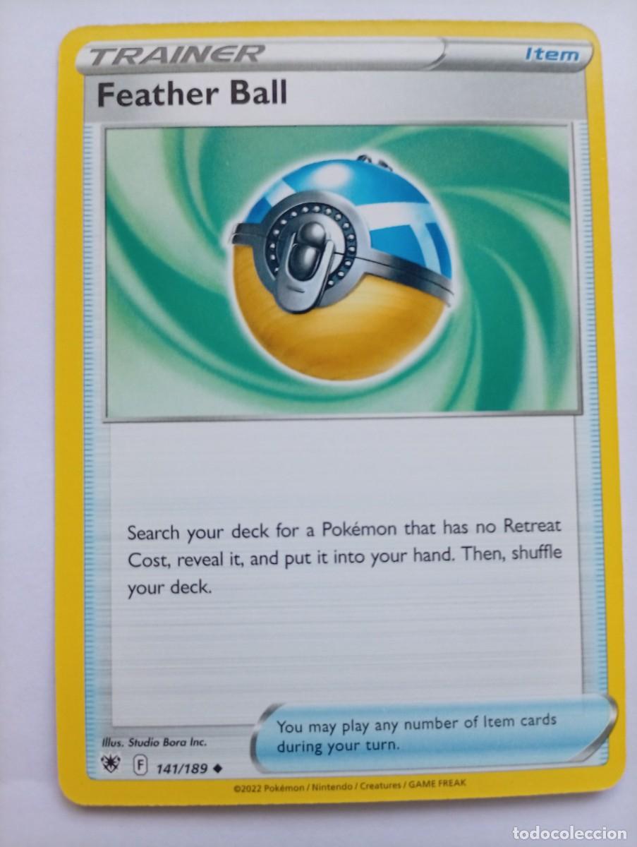 Trading cards: Carta de entrenador tipo objeto Feather Ball de la colecci&oacute;n Pok&eacute;mon. 2022 - N&uacute;mero de carta 141/189