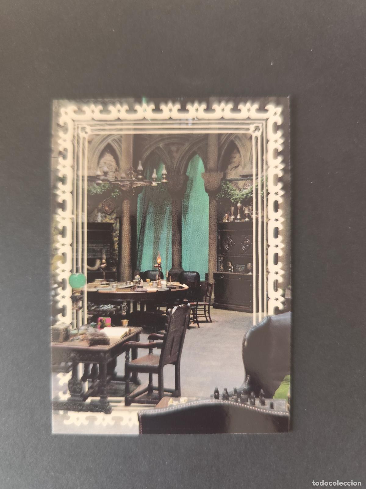 Cartas Colecion&aacute;veis: CARD 31 SLYTHERIN COMMON ROOM MAGICAL PLACES HARRY POTTER ALWAYS 2026 PANINI