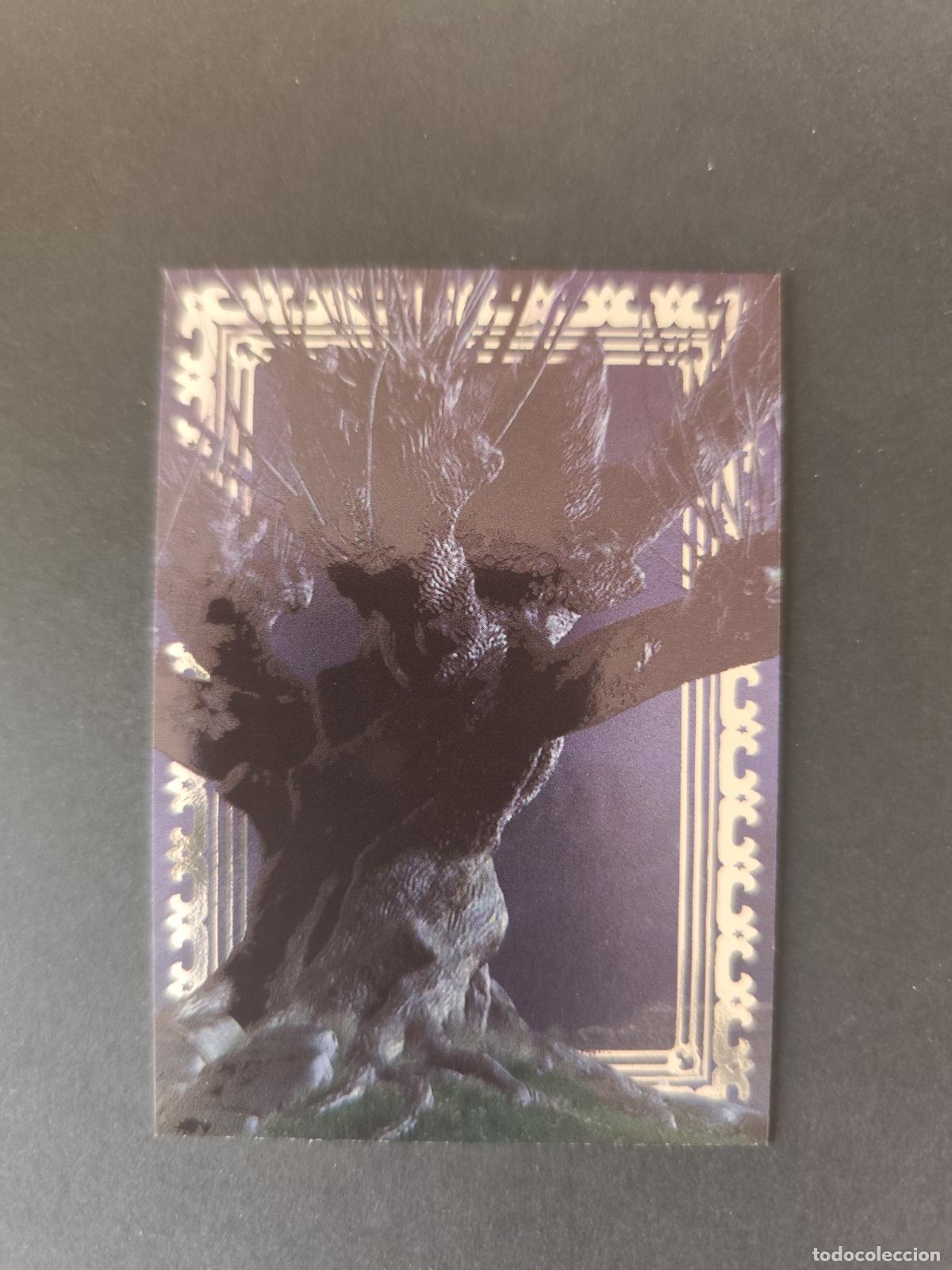 Cartas Colecion&aacute;veis: CARD 37 THE WHOMPING WILLOW MAGICAL PLACES FOIL BRILLO HARRY POTTER ALWAYS 2026 PANINI