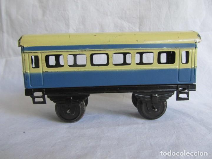 Trenes escala: Vag&oacute;n de tren de hojalata - Foto 4