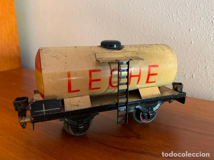 Trenes escala: ELECTROTREN ESCALA 0 VAGON CISTERNA LECHE - Foto 1