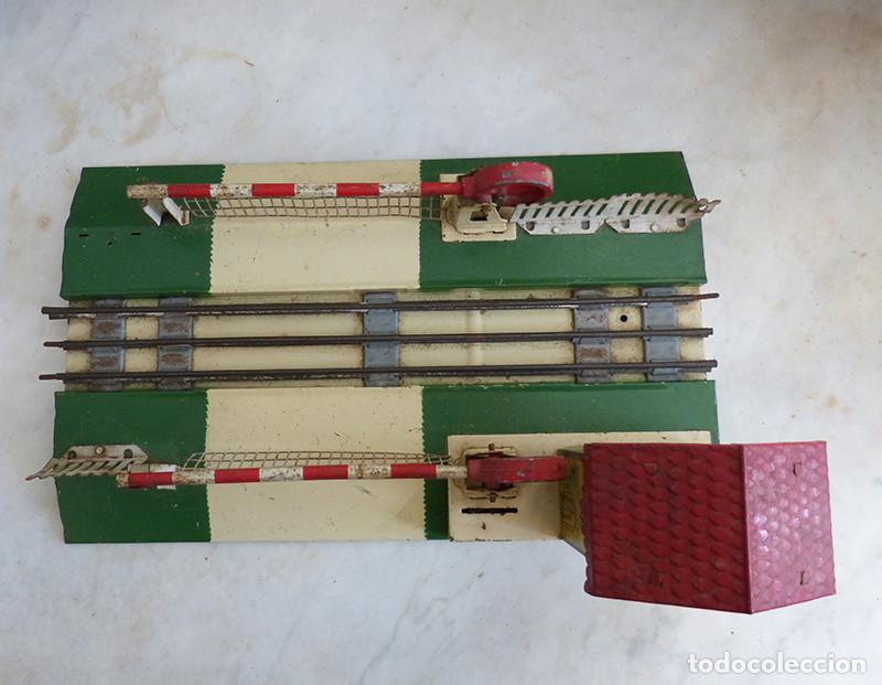 Trenes escala: Paso a nivel JeP - Foto 5