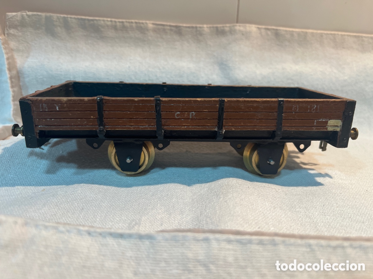 Trenes escala: Vag&oacute;n de madera escala 0 - Foto 1