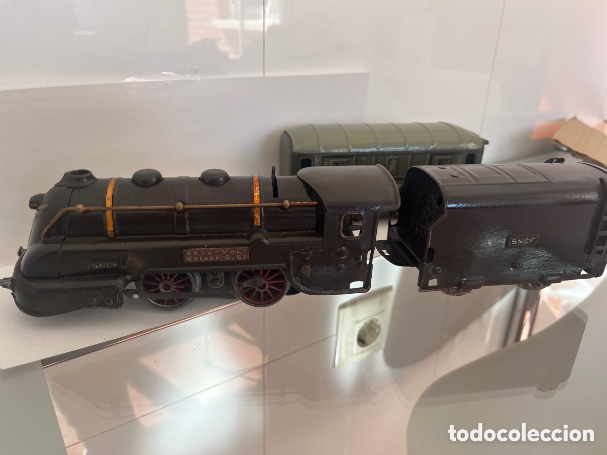 1975_Locomotive-éléctrique_Type-CC6572_MLH01 | BND-Tls