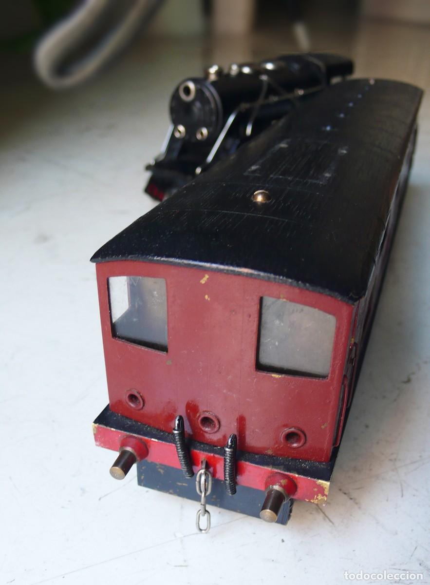 Trenes Escala: locomotora de lat&oacute;n artesanal en escala 0. Compatible con Paya