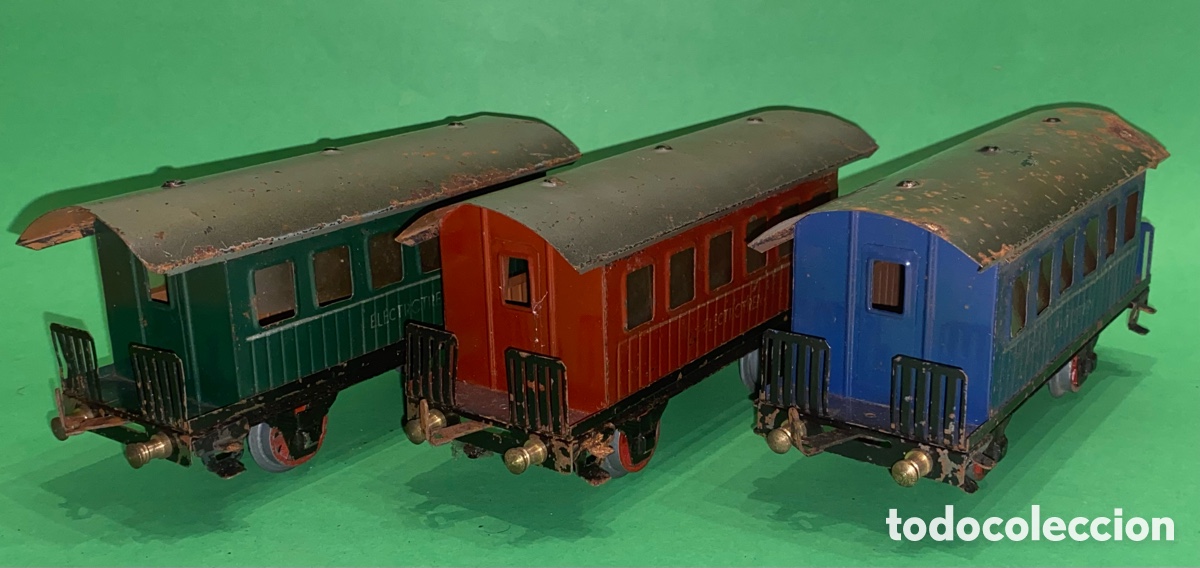 Trenes Escala: Tre vagones de pasajeros 2 ejes ref 1750 Electrotren a&ntilde;os 40 (tipo Manamo, Josfel)