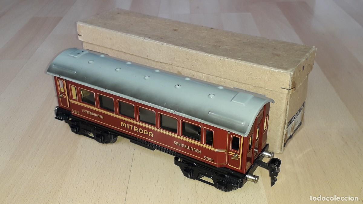 Trenes Escala: Coche Mitropa Restaurante Speisewagen # 17520, metal esc. 0, M&auml;rklin Germany, original a&ntilde;os 30-40.