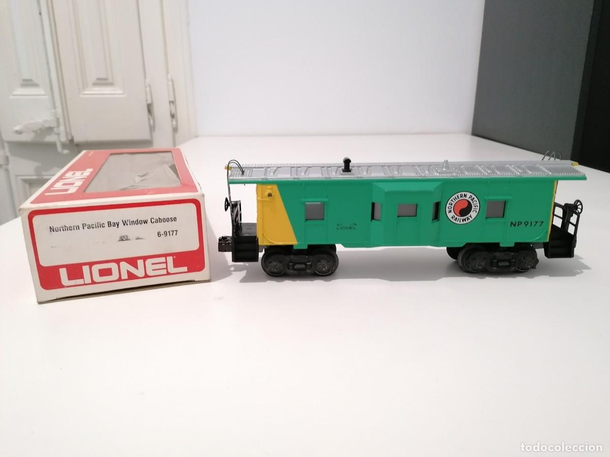 Trenes Escala: Lionel 0 6-9177 Vag&oacute;n de Cola Northern Pacific Con Luz Tipo Pay&aacute; Buen Estado