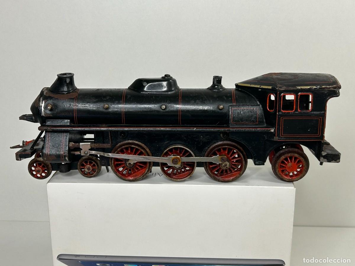 Trenes Escala: ANTIGUA LOCOMOTORA BING,MANAMO,PAY&Aacute; MECANISMO CUERDA