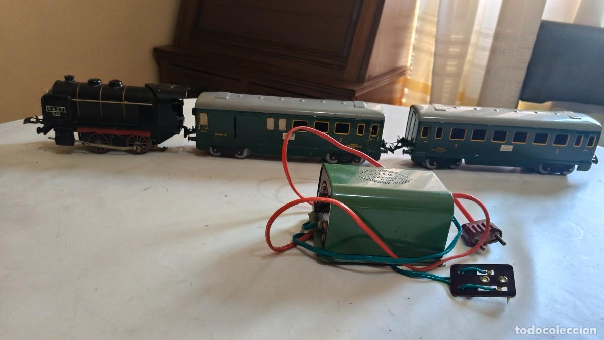 Trenes escala: Locomotive SNCF 231+2 voiture SNCF mistral et transfo hornby 20 v parfait &eacute;tat fonctionne ref 673