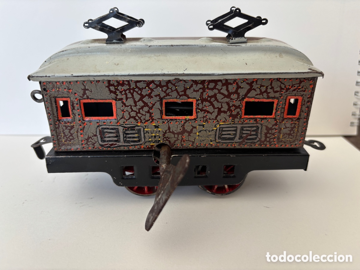 Trenes escala: Locomotora a cuerda escala 0