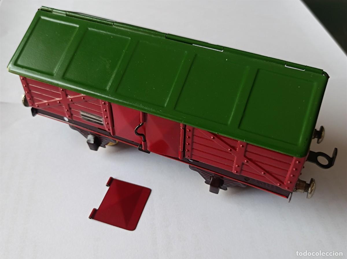 Trenes escala: VAG&Oacute;N DE MERCANC&Iacute;AS TECHADO VERDE FABRICANTE PAY&Aacute;