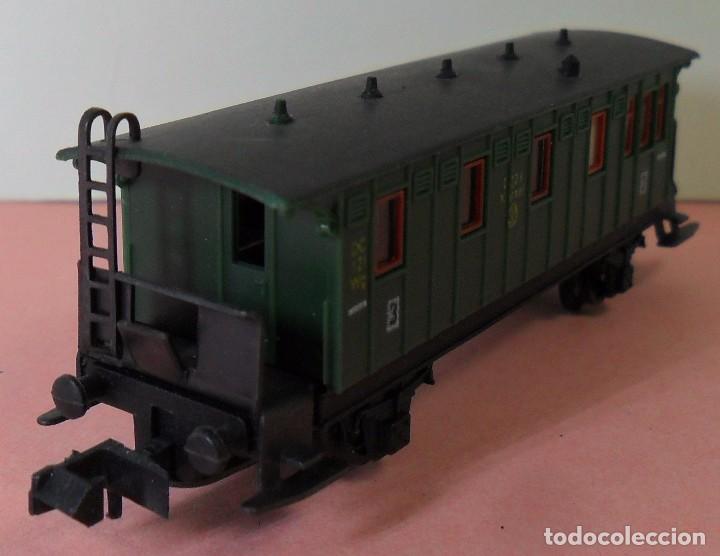 Trenes escala: ARNOLD N - Vag&oacute;n pasajeros 3&ordf; clase - Foto 2