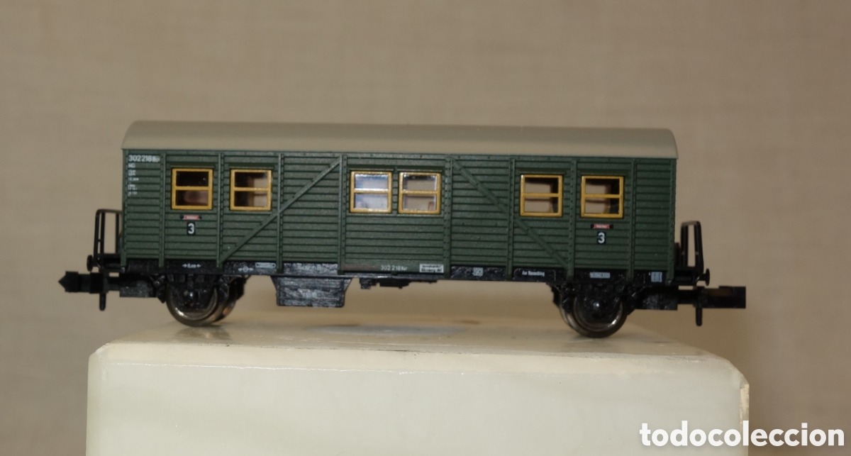 Trenes escala: Vag&oacute;n de Emergencia Real (MCi-43) escala N en su caja Minitrix 13330