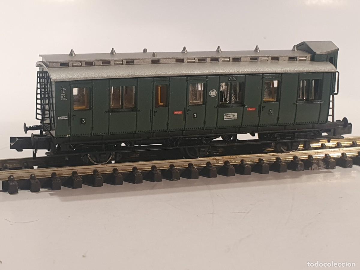 Trenes escala: Escala N 1/160 vag&oacute;n pasajeros con luz arnold
