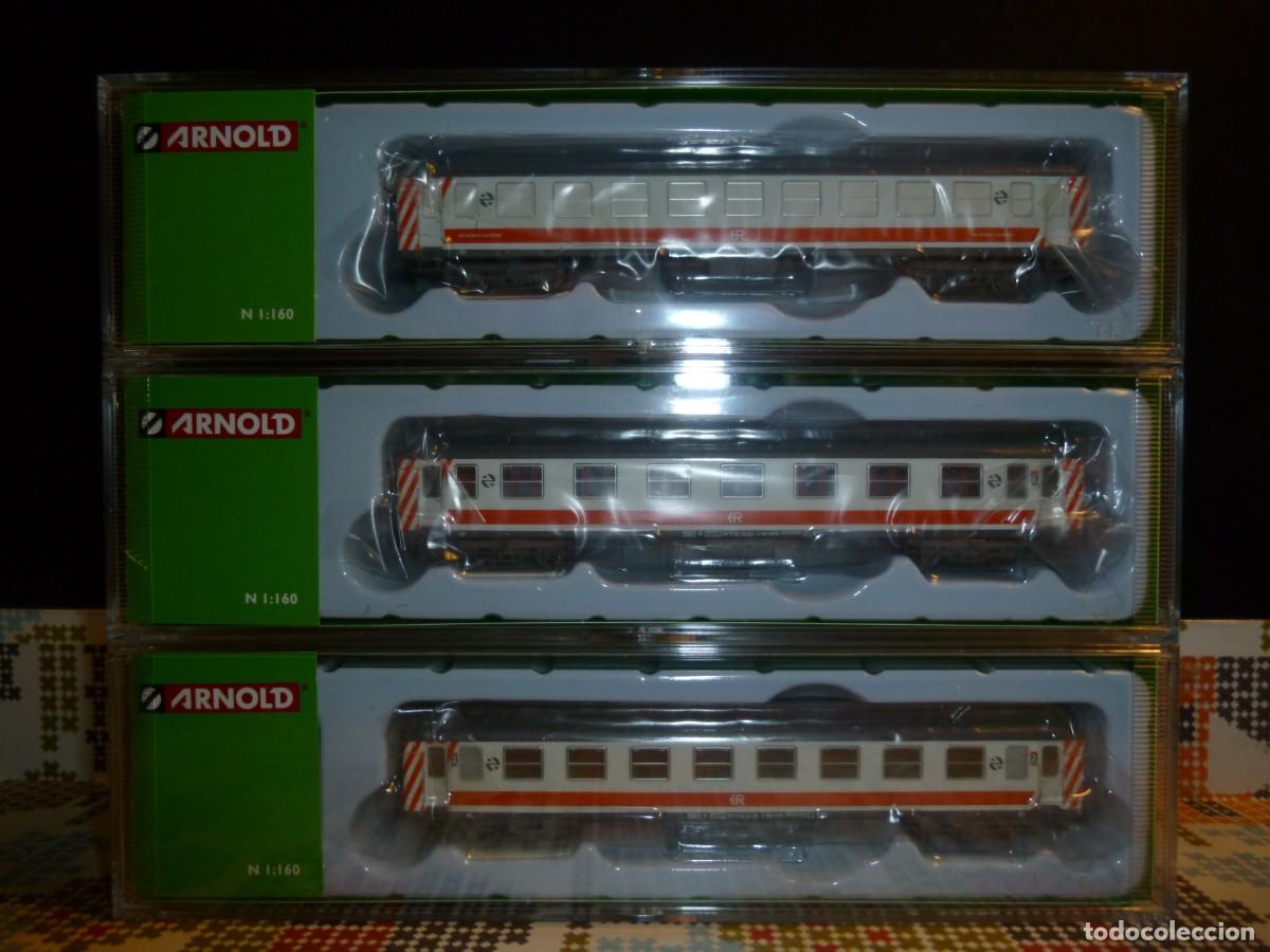Trenes escala: COMPOSICI&Oacute;N 5000/6000 REGIONALES RENFE COMPLETA (3 COCHES) ARNOLD