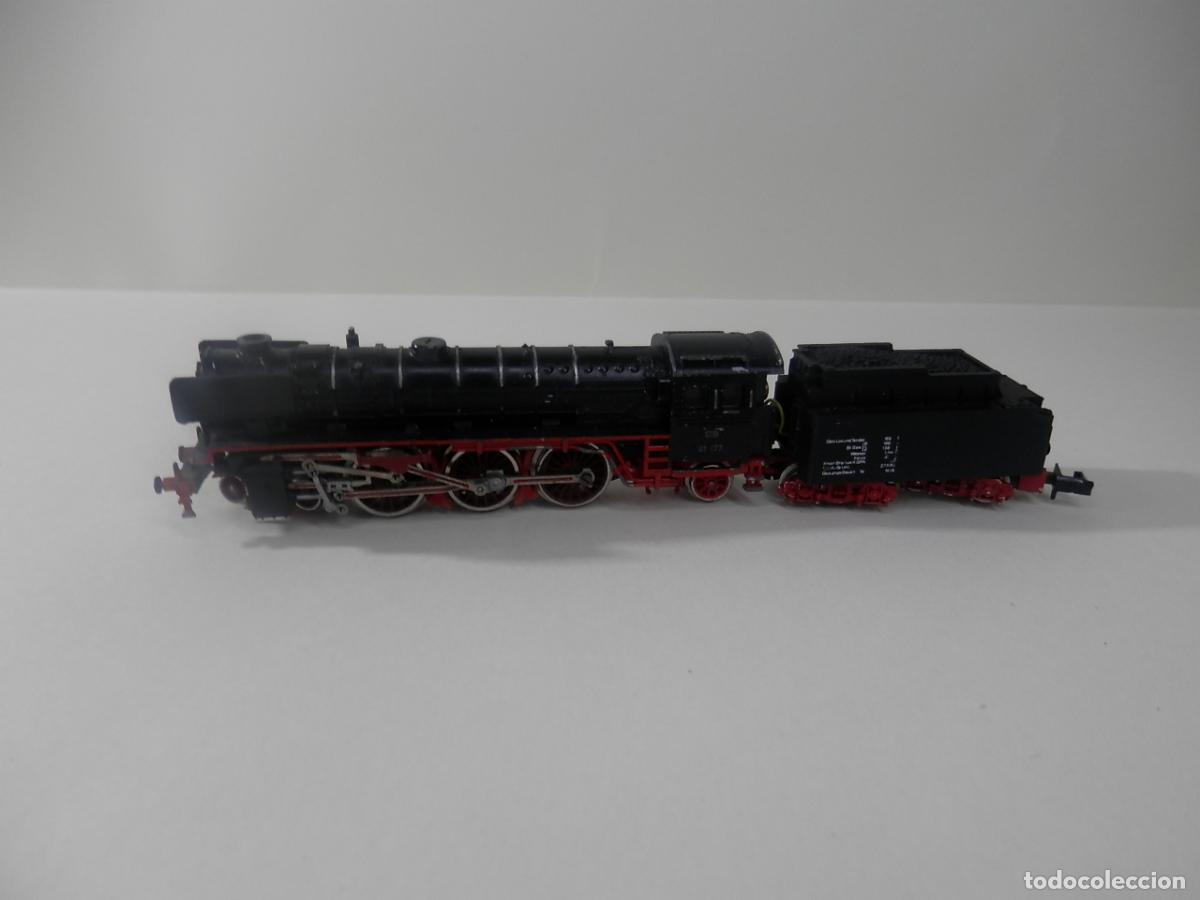 Trenes escala: LOCOMOTORA VAPOR DE LA DB ESCALA N DE ARNOLD