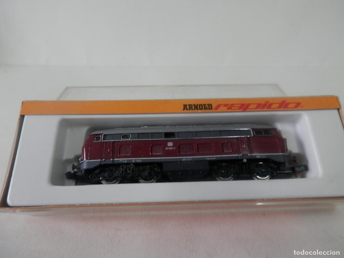 Scale Trains: LOCOMOTORA DIESEL DE LA DB ESCALA N DE ARNOLD