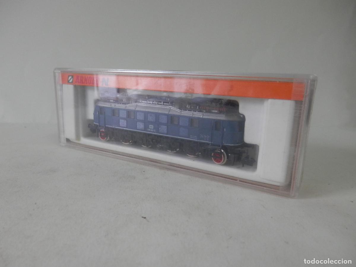 Scale Trains: LOCOMOTORA ELECTRICA DE LA DB ESCALA N DE ARNOLD