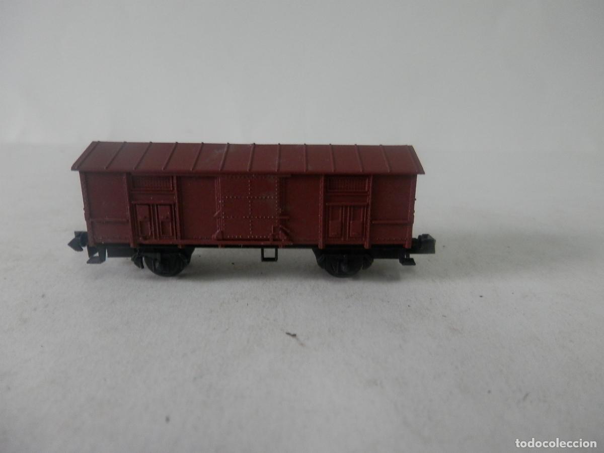Scale Trains: VAGON BORDE ALTO ESCALA N DE ARNOLD