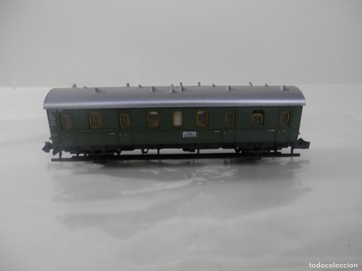 Trenes escala: VAGON PASAJEROS 2 EJES ESCALA N DE MINITRIX