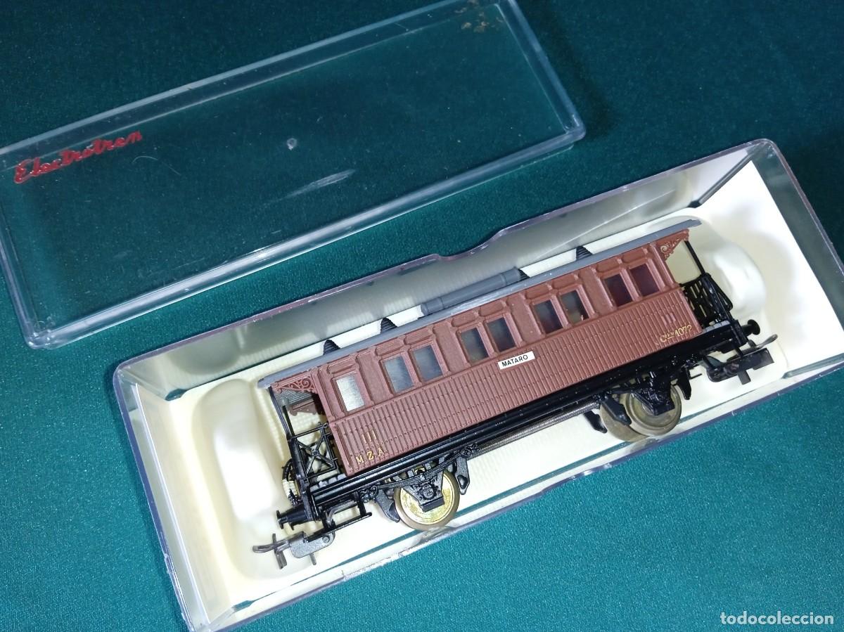 Trenes escala: VAG&Oacute;N M.Z.A , MATAR&Oacute;, de Electrotren.