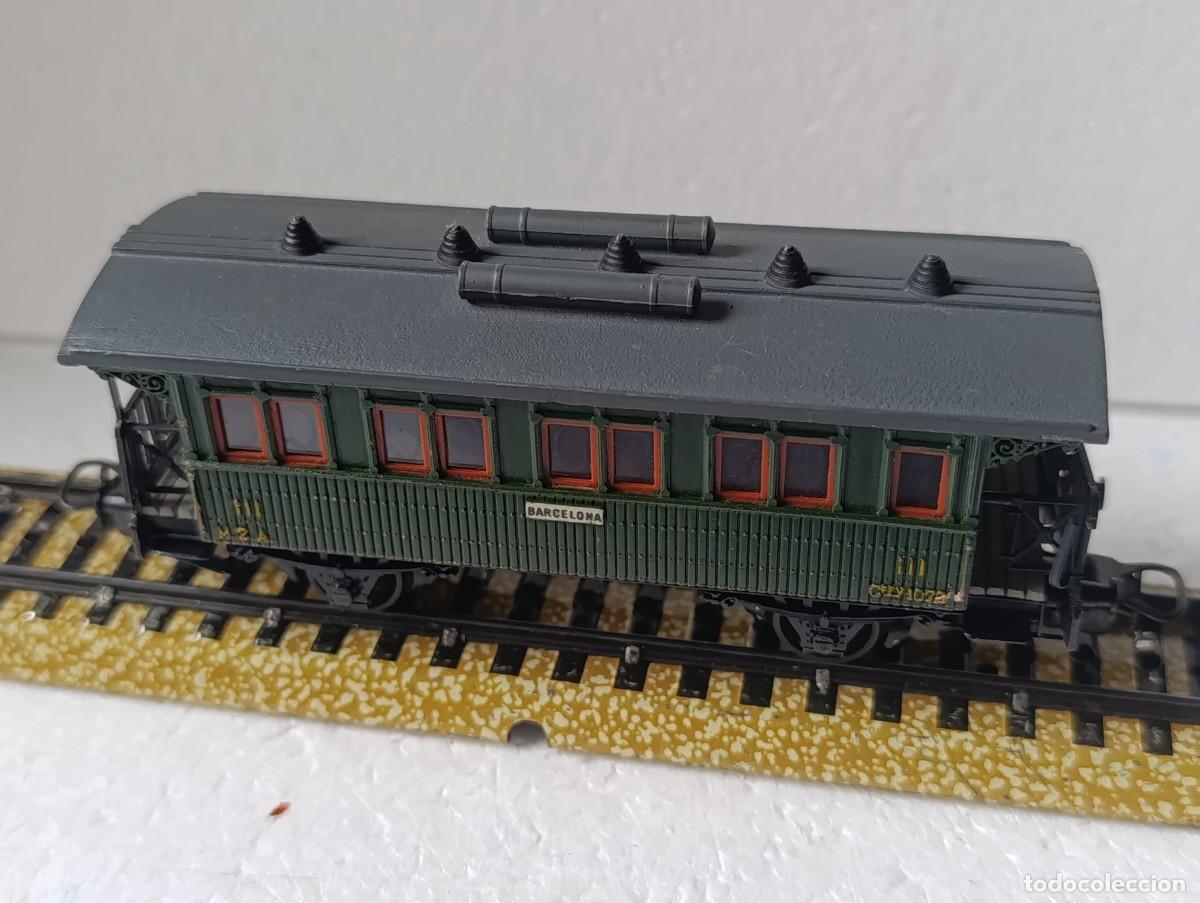 Trenes escala: ELECTROTREN - VAGON DE PASAJEROS BARCELONA - ESC. H0 - ( )