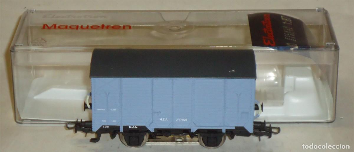 Trenes escala: ELECTROTREN HO AC, VAG&Oacute;N EXCELENTE CERRADO M.Z.A. CON LUZ DE COLA, REF. 1960