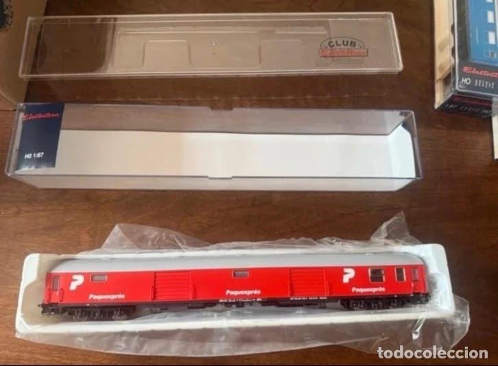 Trenes escala: Electrotren ES18044 furg&oacute;n D8-8153 Paquexpr&eacute;s RENFE Club Electrotren 2019 H0