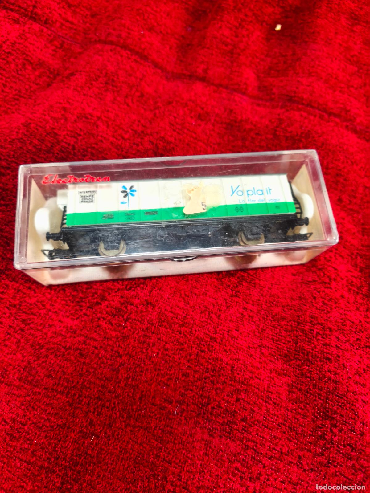 Trenes escala: VAG&Oacute;N ELECTROTREN YOPLAIT EN CAJA ORIGINAL.