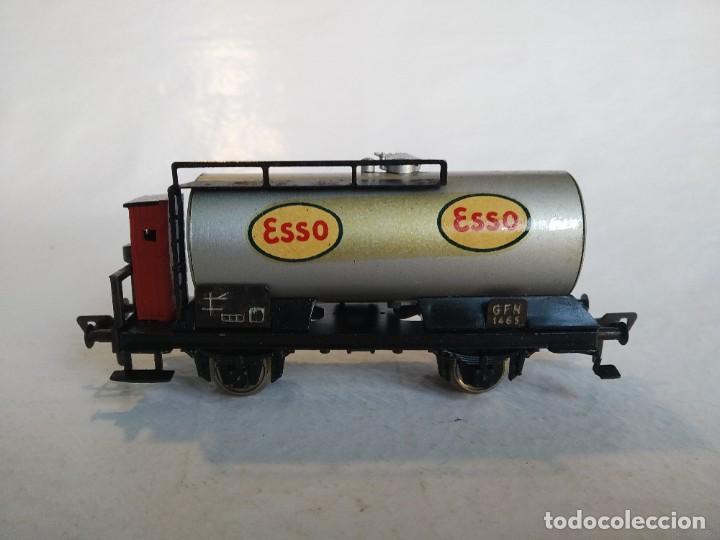 Trenes escala: Vag&oacute;n cisterna Fleischmann antiguo ref.1465E (ESSO). Escala H0 - Foto 2
