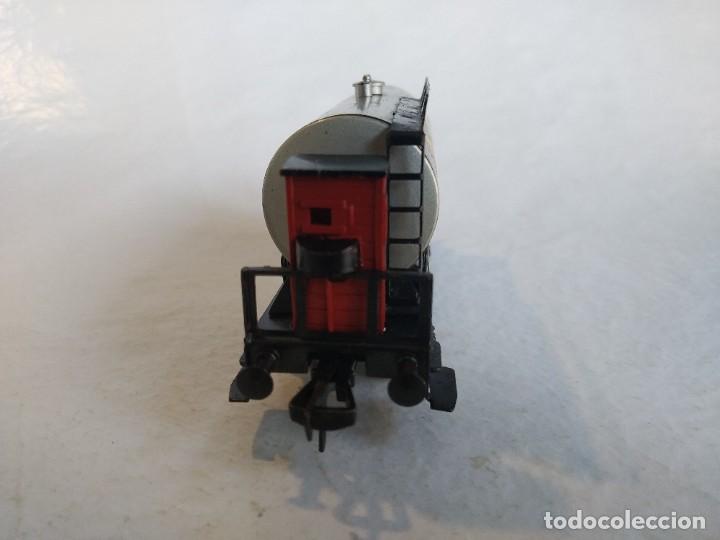 Trenes escala: Vag&oacute;n cisterna Fleischmann antiguo ref.1465E (ESSO). Escala H0 - Foto 5