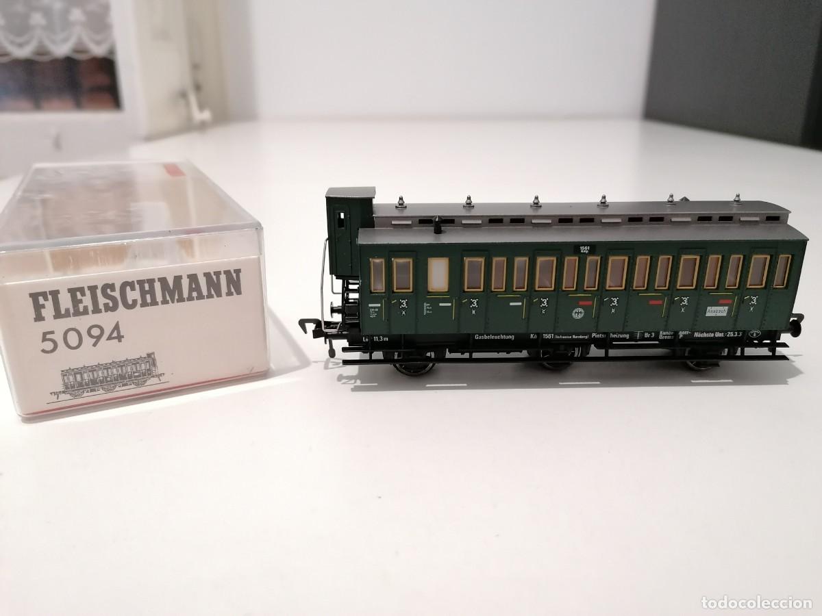 Treni in Scala: Fleischmann H0 5094 Vag&oacute;n Pasajeros 3 Ejes con Garita 3&ordf; Clase DRG Nuevo