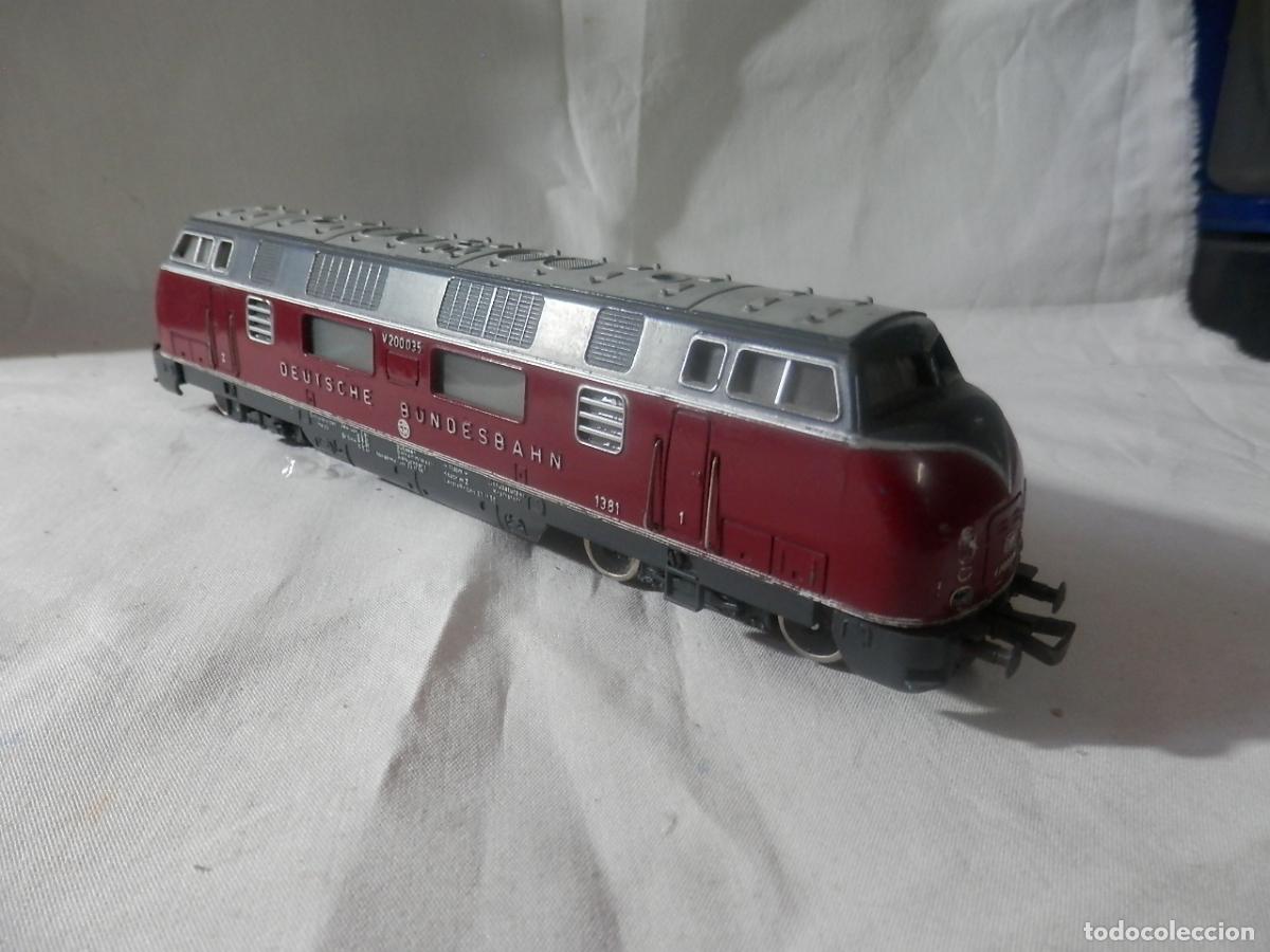 Trenes escala: LOCOMOTORA DIESEL DE LA DB ESCALA HO DE FLEISCHMANN